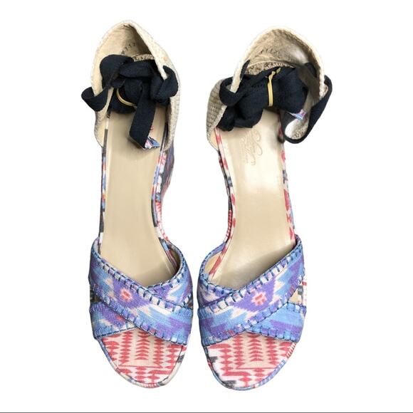 Stuart Weitzman x Theodora & Callum Wedges 10 - Picture 3 of 8